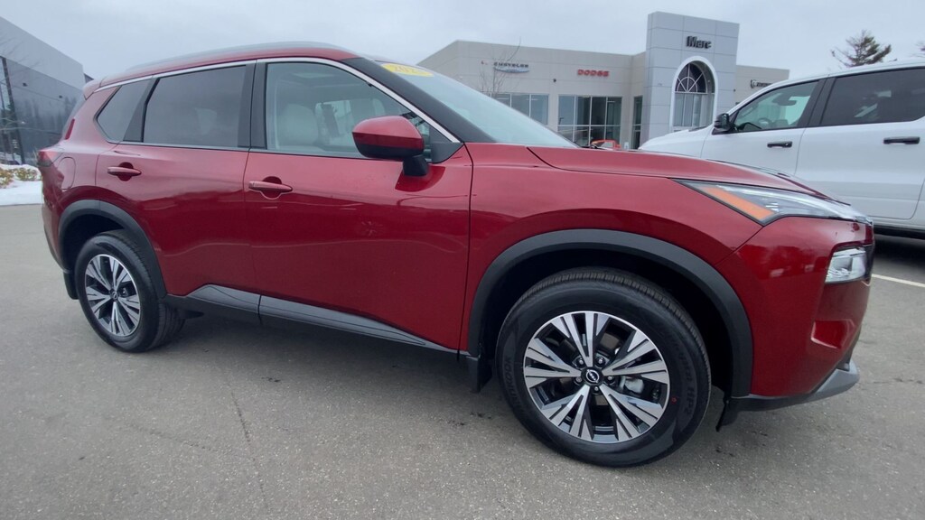 Used 2023 Nissan Rogue SV SUV