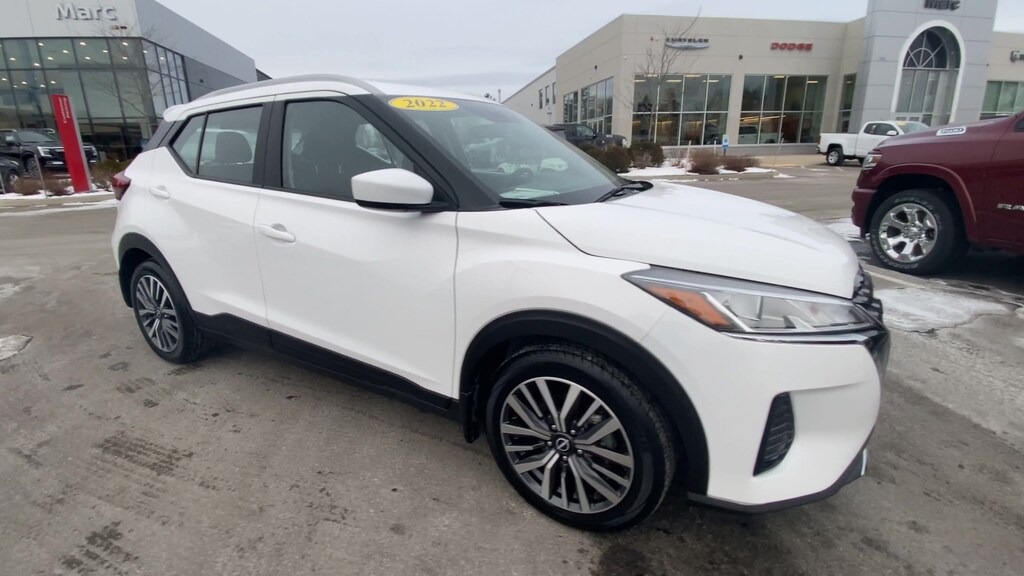 Used 2022 Nissan Kicks SV SUV