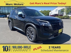 2026 Nissan Pathfinder Platinum SUV