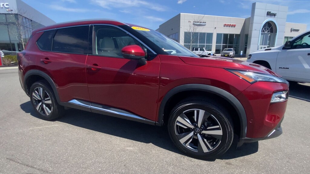 Used 2023 Nissan Rogue SL SUV