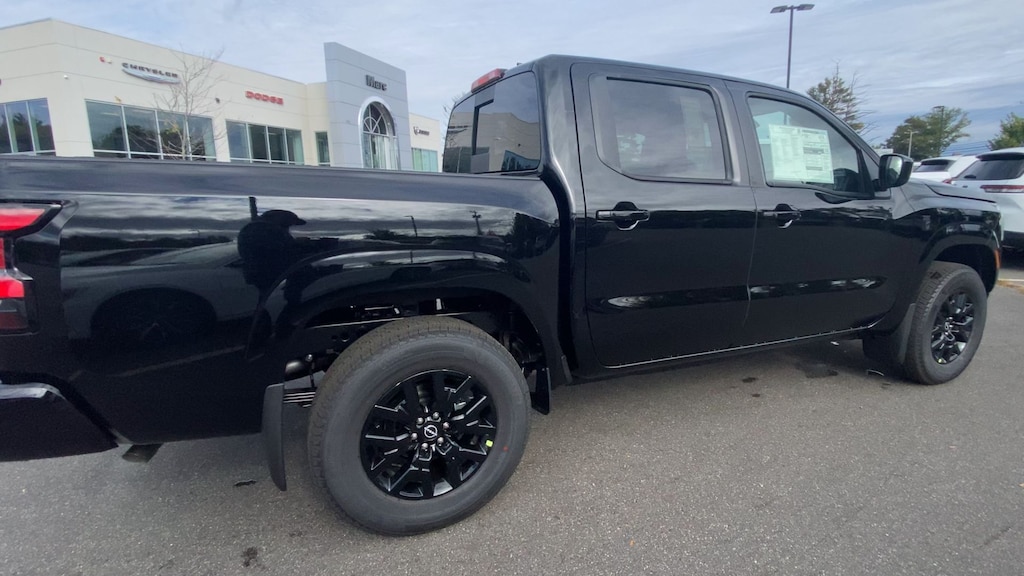 New 2026 Nissan Frontier SV Truck Crew Cab