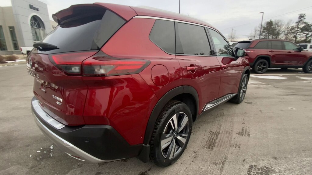 Used 2023 Nissan Rogue Platinum SUV