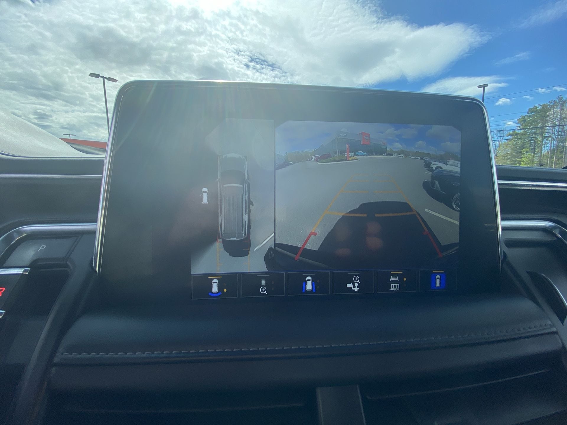 2023 Chevrolet Tahoe Z71 - Photo 17