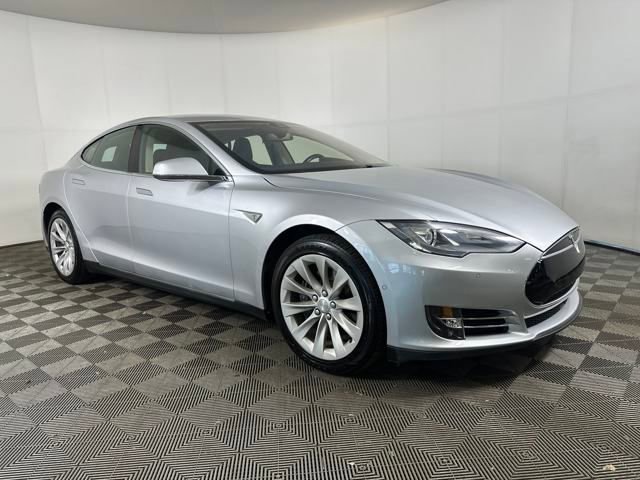 Used 2015 Tesla Model S 85D with VIN 5YJSA1H23FFP77476 for sale in Stow, OH