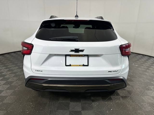 2025 Chevrolet Trax ACTIV photo 3