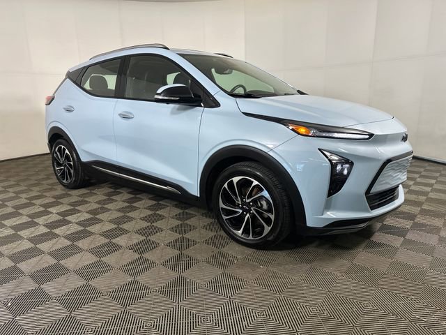 Used 2022 Chevrolet Bolt EUV Premier with VIN 1G1FZ6S09N4124518 for sale in Stow, OH