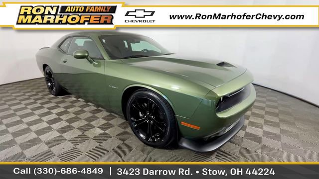 2022 Dodge Challenger R/T's photo
