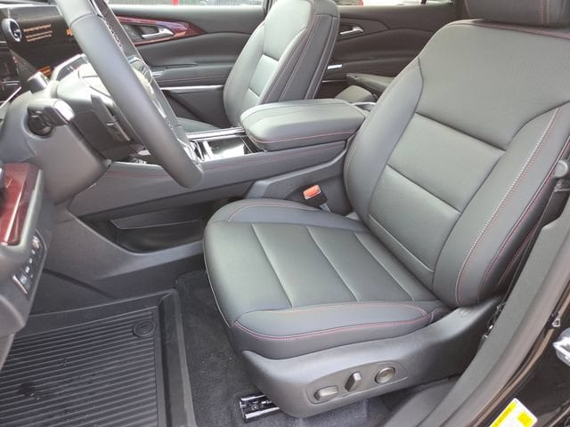 2026 Chevrolet Traverse Z71 - Photo 28