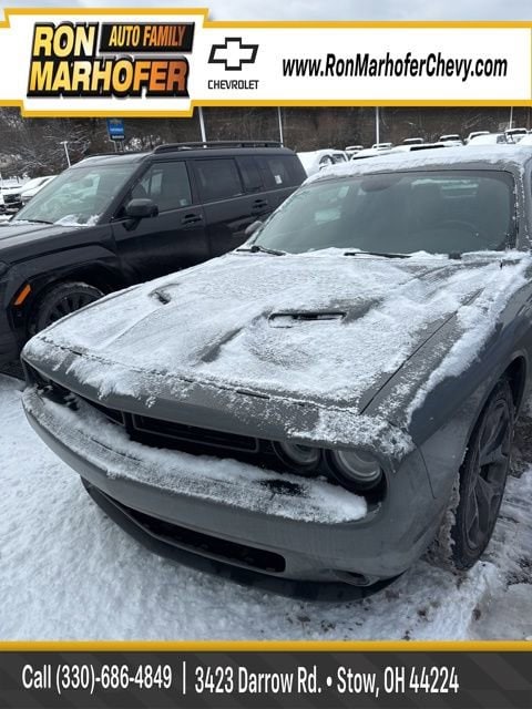 2018 Dodge Challenger SXT Plus's photo