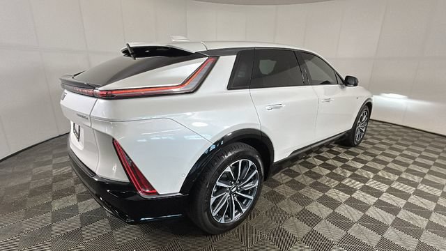 Used 2024 Cadillac LYRIQ Sport 1 with VIN 1GYKPTRL7RZ118116 for sale in Stow, OH