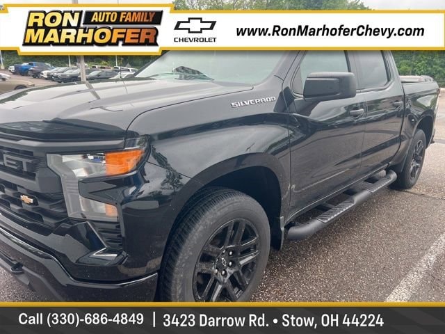 2023 Chevrolet Silverado 1500 Custom 4X4 Crew Cab Short Box's photo
