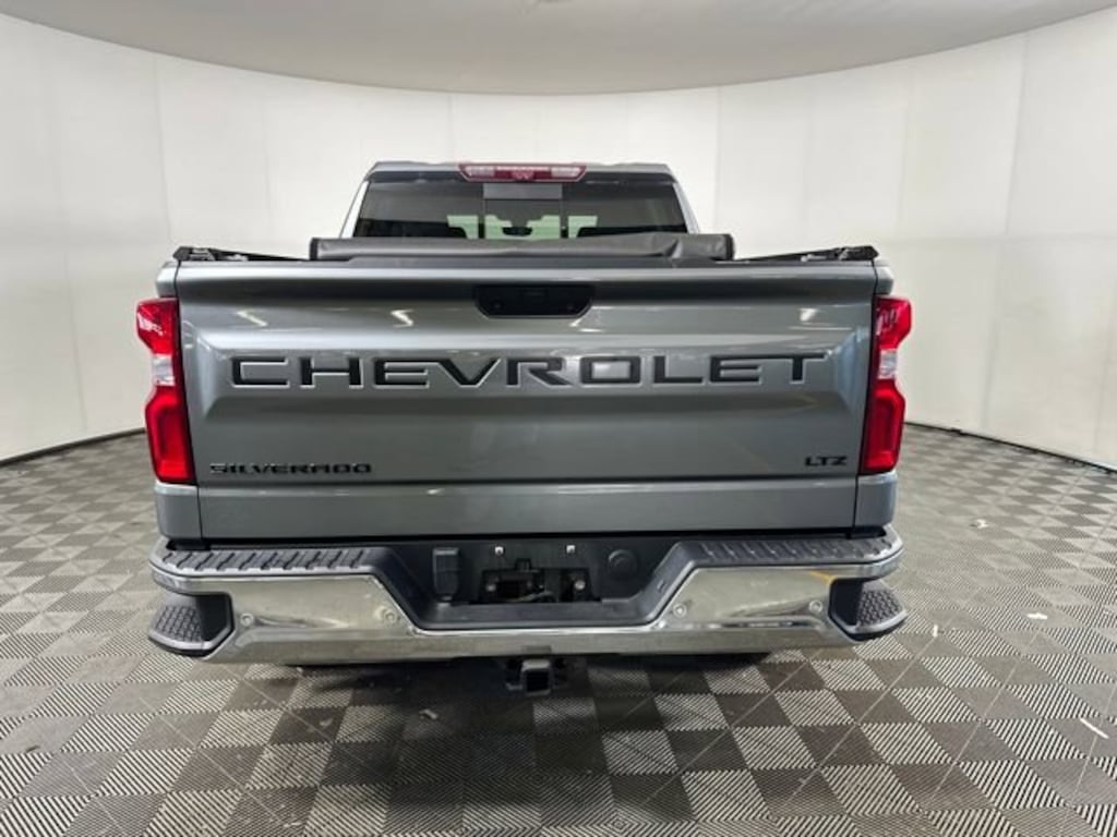 Used 2021 Chevrolet Silverado 1500 LTZ Truck Crew Cab
