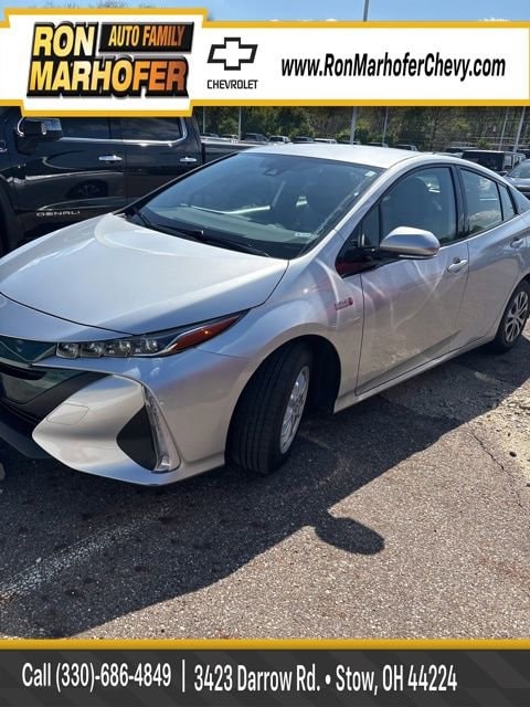 2020 Toyota Prius Prime XLE's photo