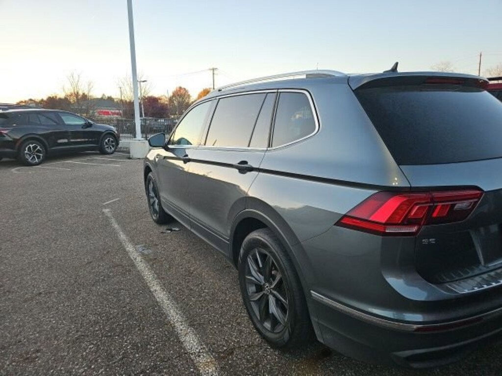 Used 2023 Volkswagen Tiguan SE SUV