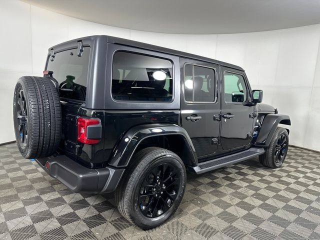2023 Jeep Wrangler 4xe Sahara photo 3