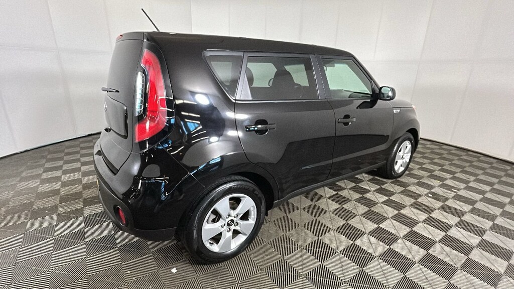 Used 2019 Kia Soul Base Hatchback