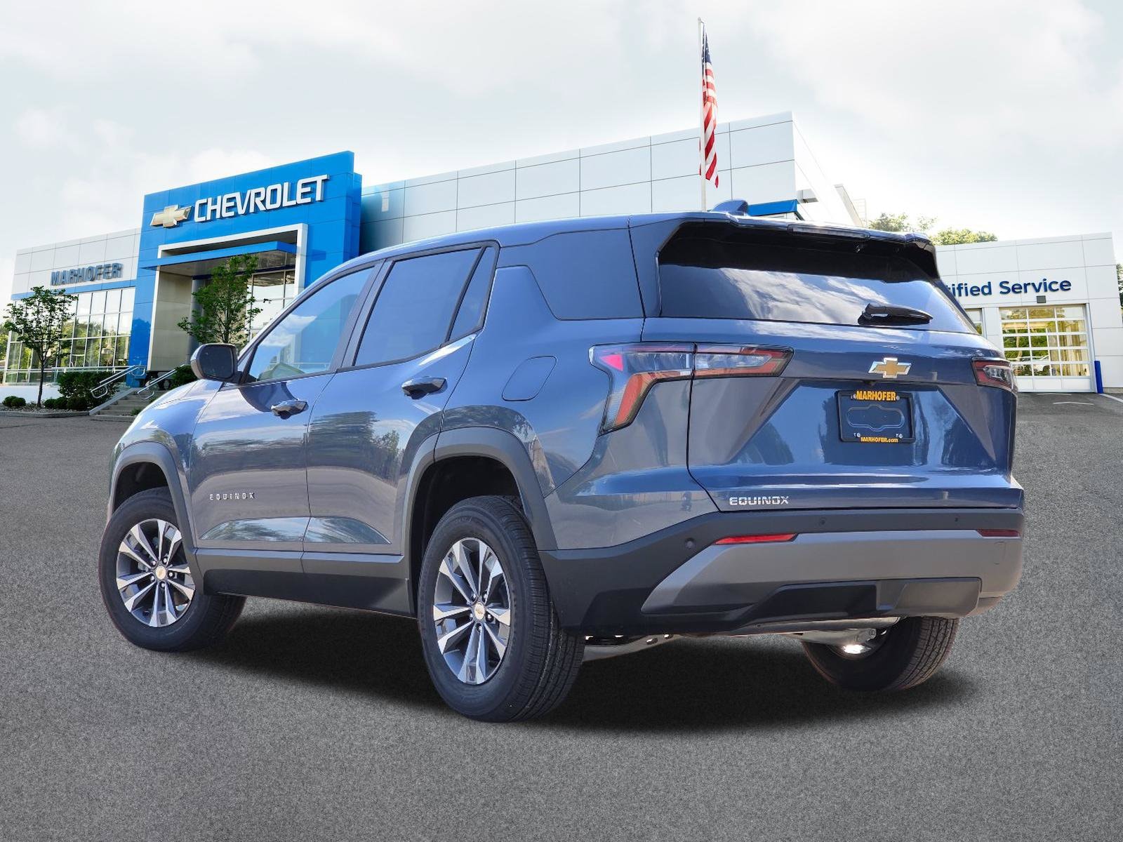 2027 Chevrolet Equinox LT - Photo 19