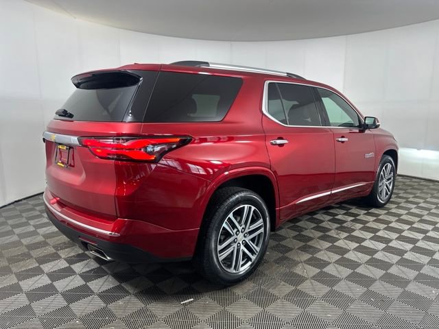 2023 Chevrolet Traverse High Country photo 3
