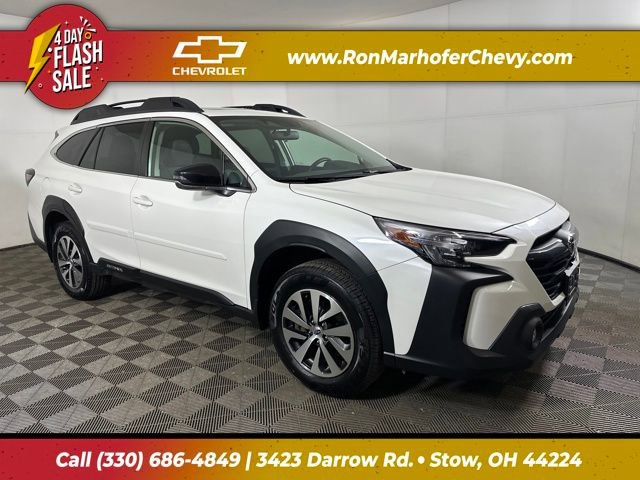 2023 Subaru Outback Premium's photo