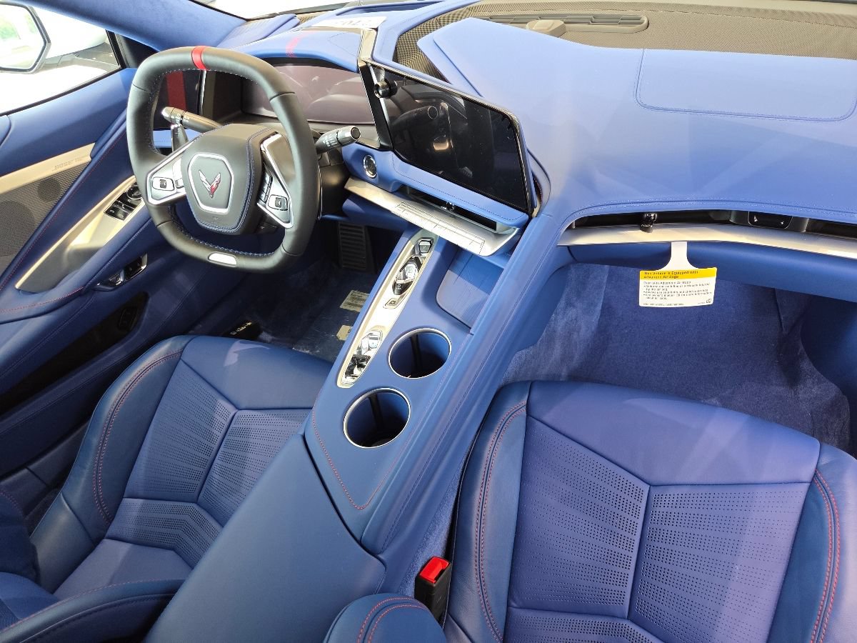 2027 Chevrolet Corvette 3LT - Photo 27
