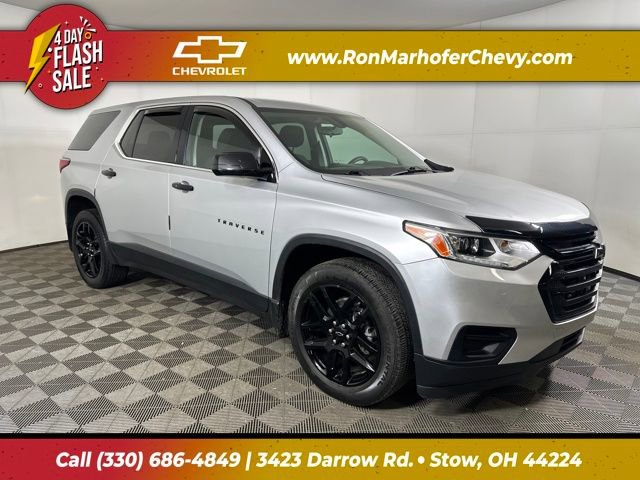 2020 Chevrolet Traverse LS's photo