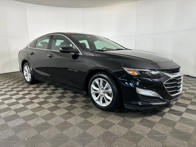 Used 2022 Chevrolet Malibu LT with VIN 1G1ZD5ST5NF168021 for sale in Stow, OH