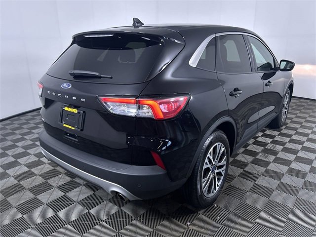 Used 2022 Ford Escape SEL with VIN 1FMCU0H65NUA47501 for sale in Stow, OH