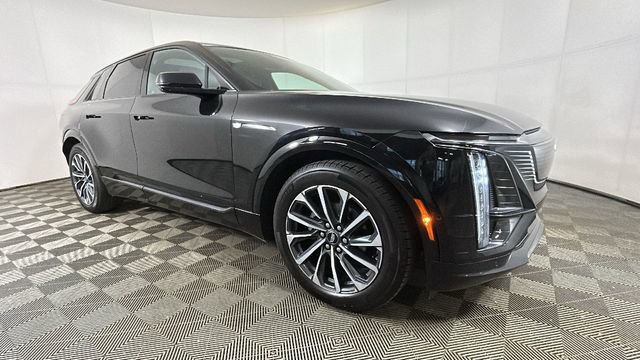 Used 2024 Cadillac LYRIQ Sport 2 with VIN 1GYKPVRL9RZ118565 for sale in Stow, OH