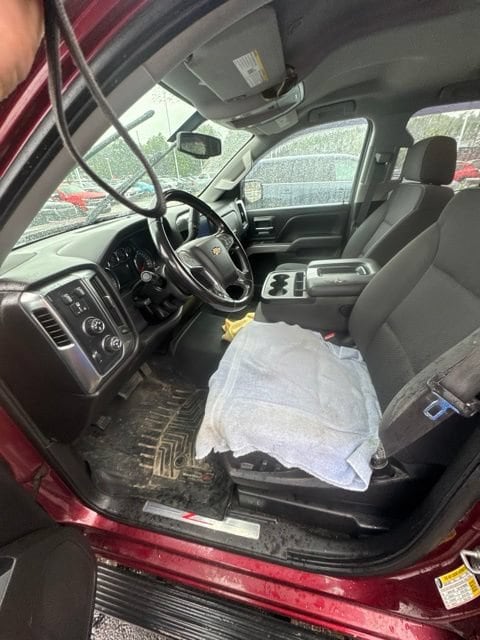 Used 2016 Chevrolet Silverado 1500 LT with VIN 1GCVKREC1GZ233091 for sale in Stow, OH