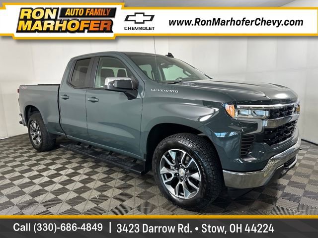 2025 Chevrolet Silverado 1500 LT's photo