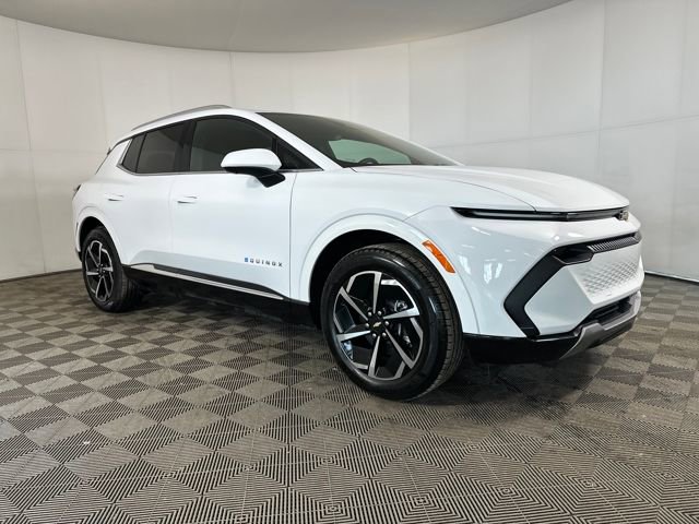 Used 2024 Chevrolet Equinox EV LT with VIN 3GN7DLRR5RS296345 for sale in Stow, OH