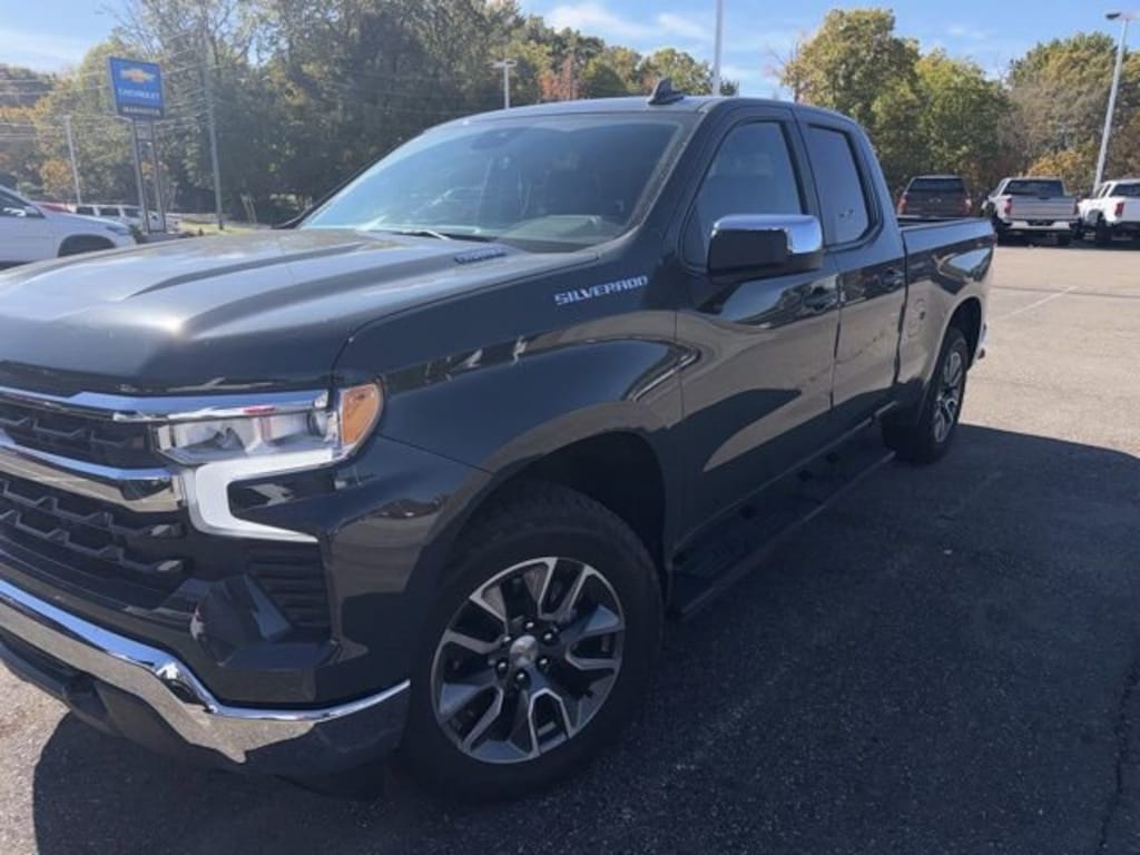 Used 2025 Chevrolet Silverado 1500 LT (2FL) Truck Double Cab