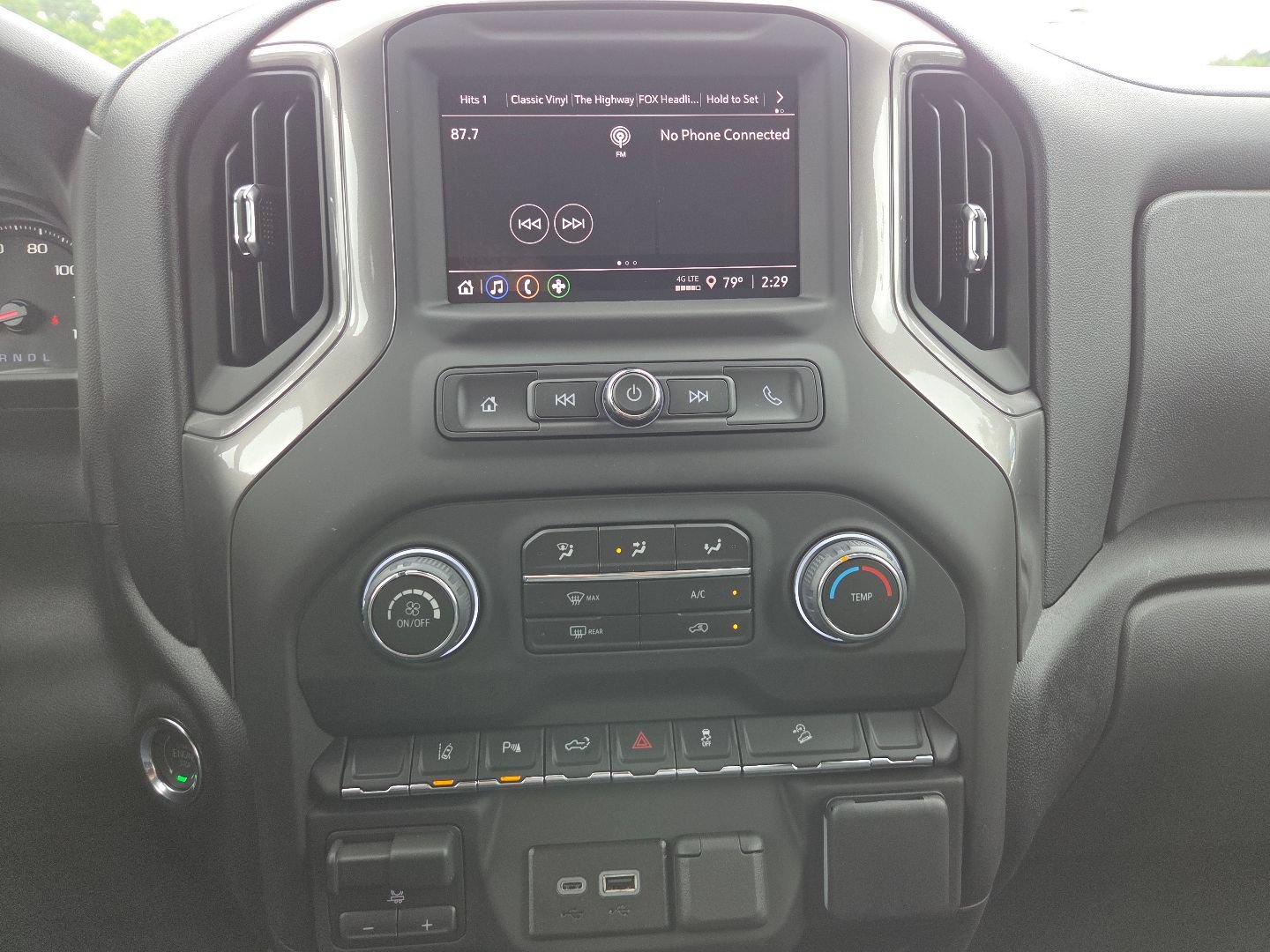 2026 Chevrolet Silverado 2500 HD Custom - Photo 32