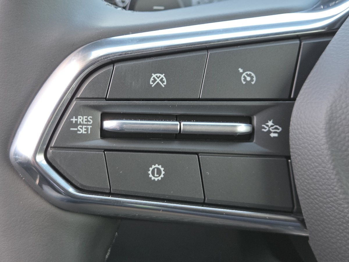 2027 Chevrolet Equinox LT - Photo 33