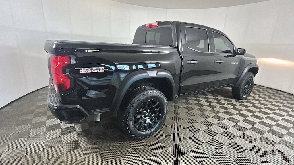 Used 2023 Chevrolet Colorado 4WD Trail Boss Truck Crew Cab