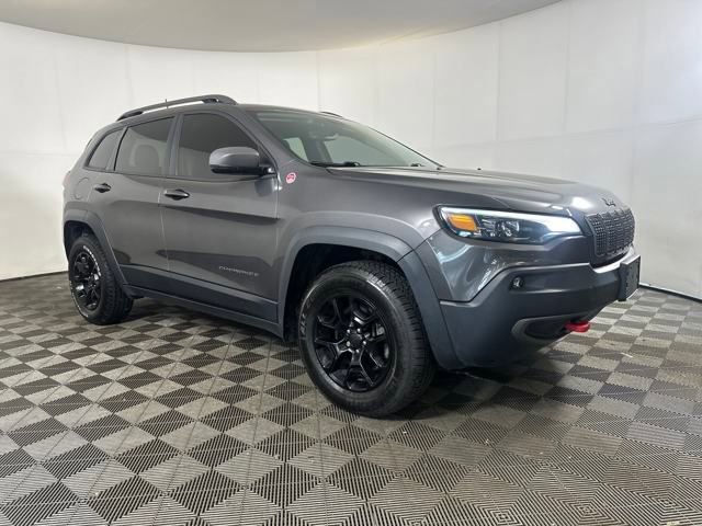 Used 2019 Jeep Cherokee Trailhawk with VIN 1C4PJMBX3KD415709 for sale in Stow, OH