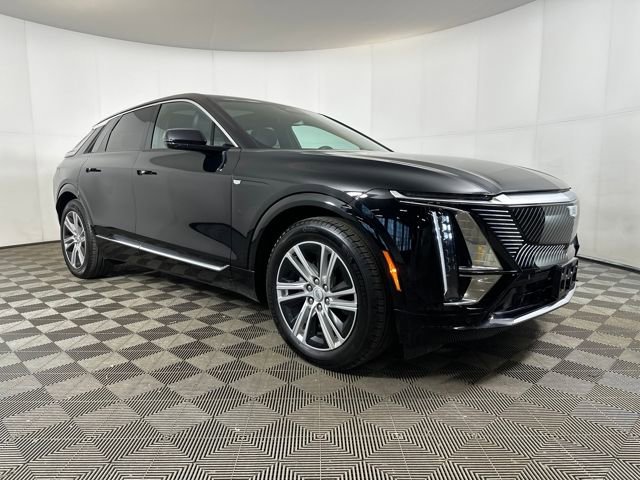 Used 2024 Cadillac LYRIQ Tech with VIN 1GYKPMRK0RZ112896 for sale in Stow, OH