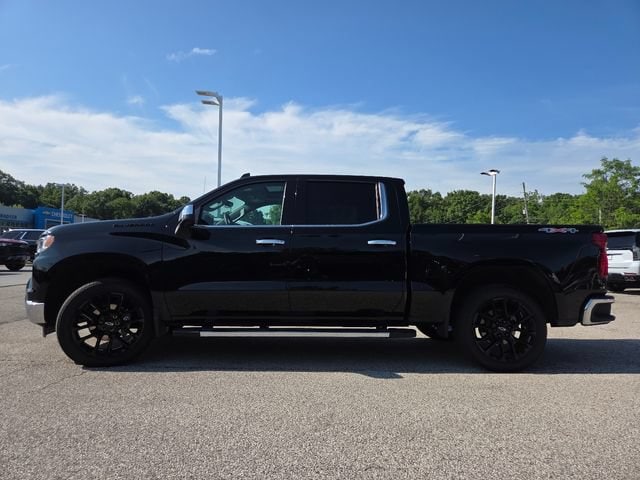 2026 Chevrolet Silverado 1500 LTZ - Photo 14