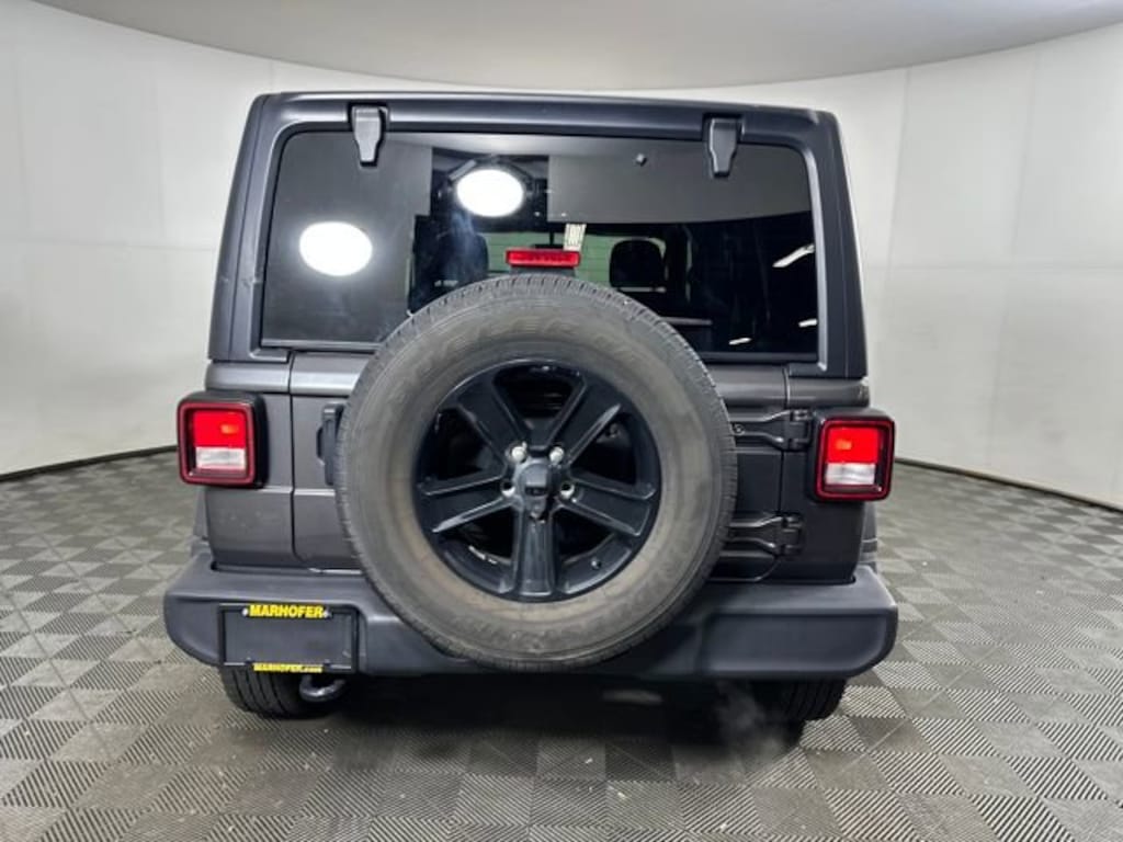Used 2021 Jeep Wrangler Unlimited Sport Altitude SUV