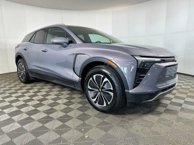 Used 2024 Chevrolet Blazer EV LT with VIN 3GNKDBRJ2RS103888 for sale in Stow, OH