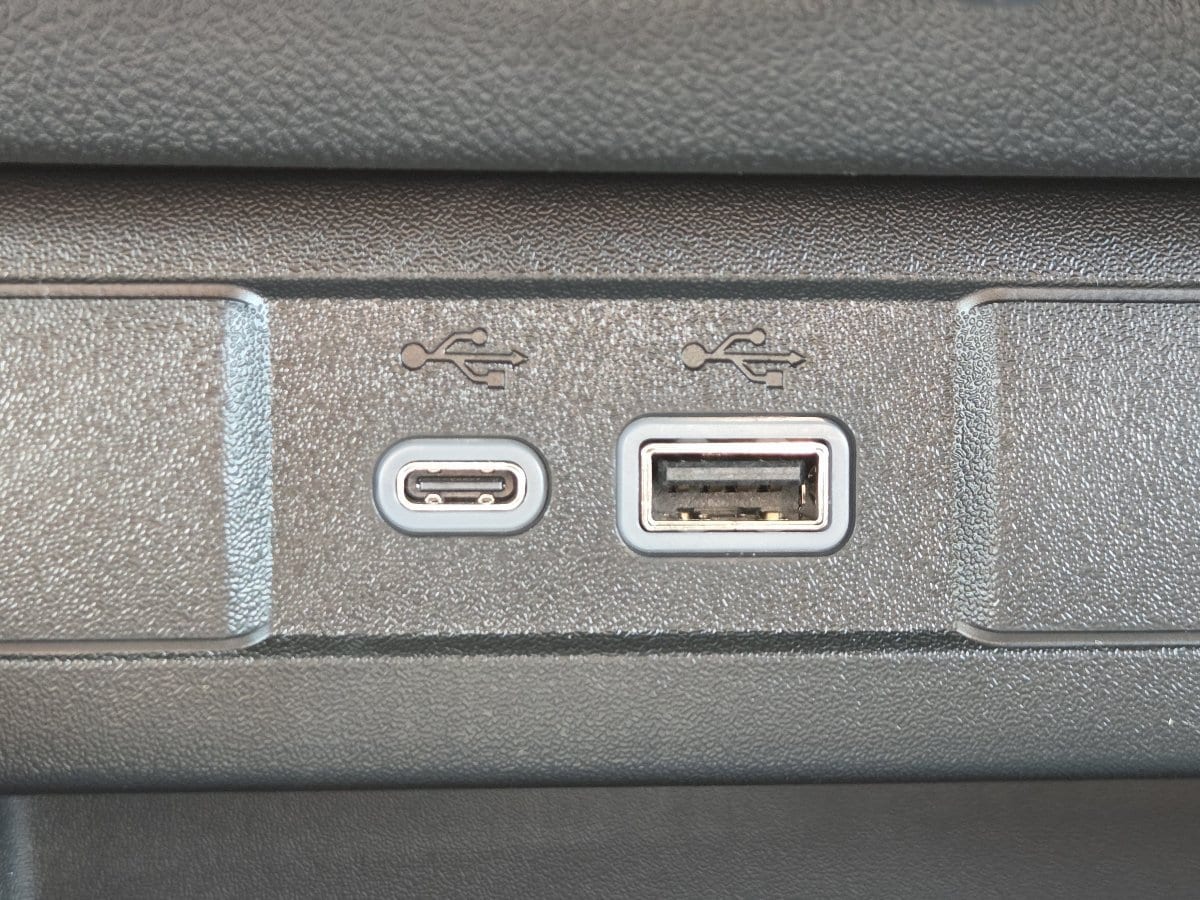 2026 Chevrolet Colorado Trail Boss - Photo 11