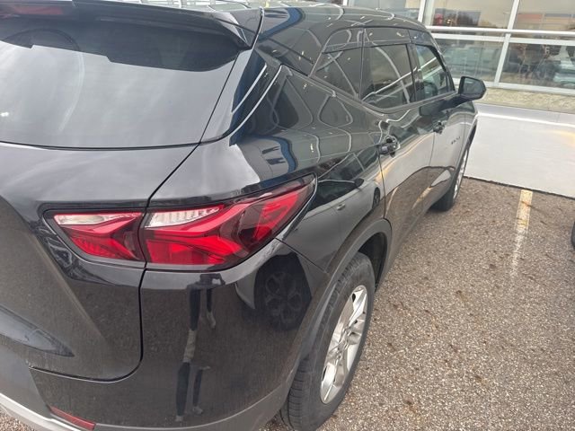 2021 Chevrolet Blazer 2LT photo 2