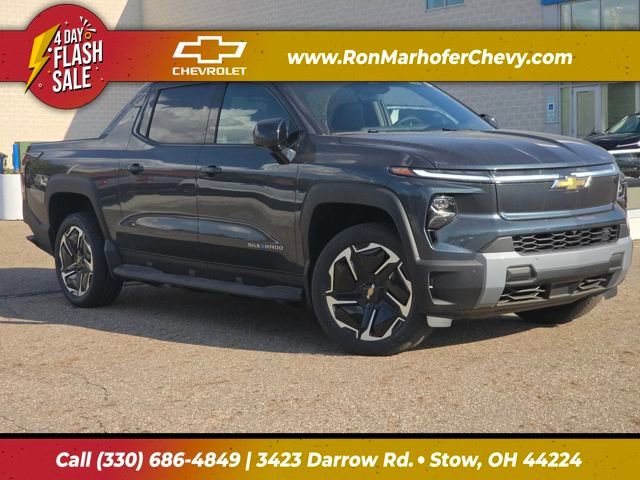 2026 Chevrolet Silverado EV LT's photo