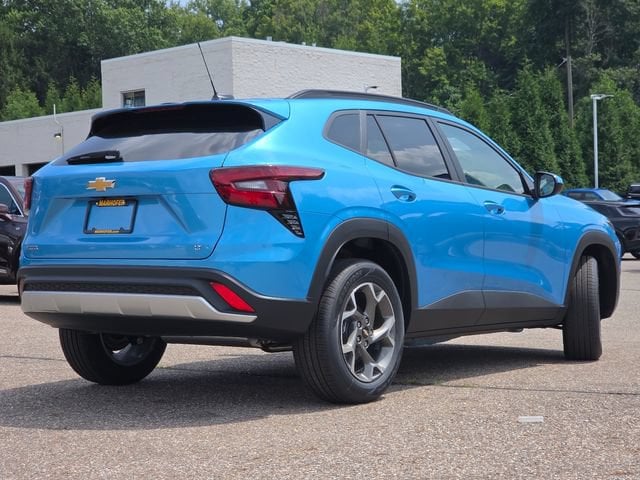 2026 Chevrolet Trax LT - Photo 14