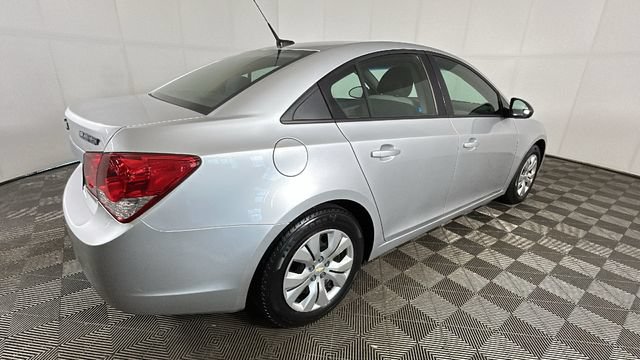 Used 2014 Chevrolet Cruze LS with VIN 1G1PA5SH8E7103153 for sale in Stow, OH