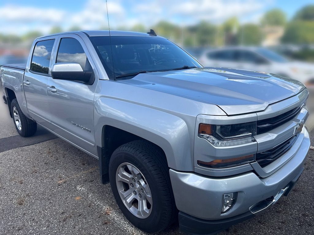 Used 2018 Chevrolet Silverado 1500 LT Truck Crew Cab