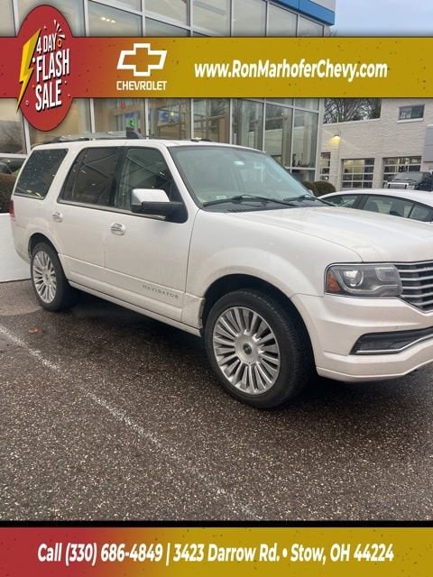 2016 Lincoln Navigator Select's photo