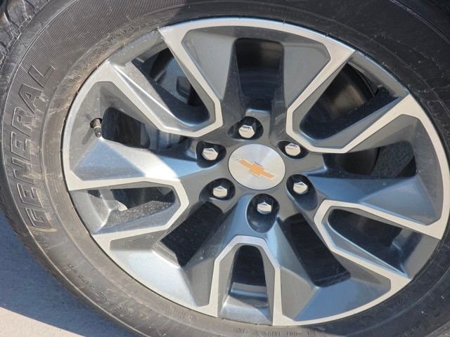 2025 Chevrolet Silverado 1500 LT - Photo 20