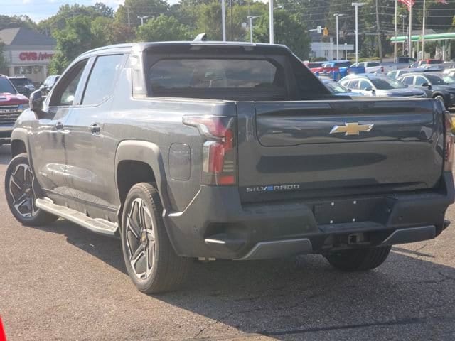 2026 Chevrolet Silverado EV LT - Photo 25