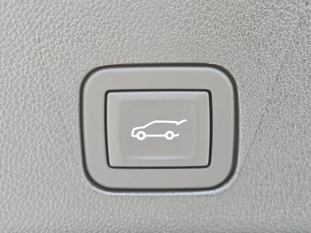 2026 Chevrolet Suburban High Country - Photo 24